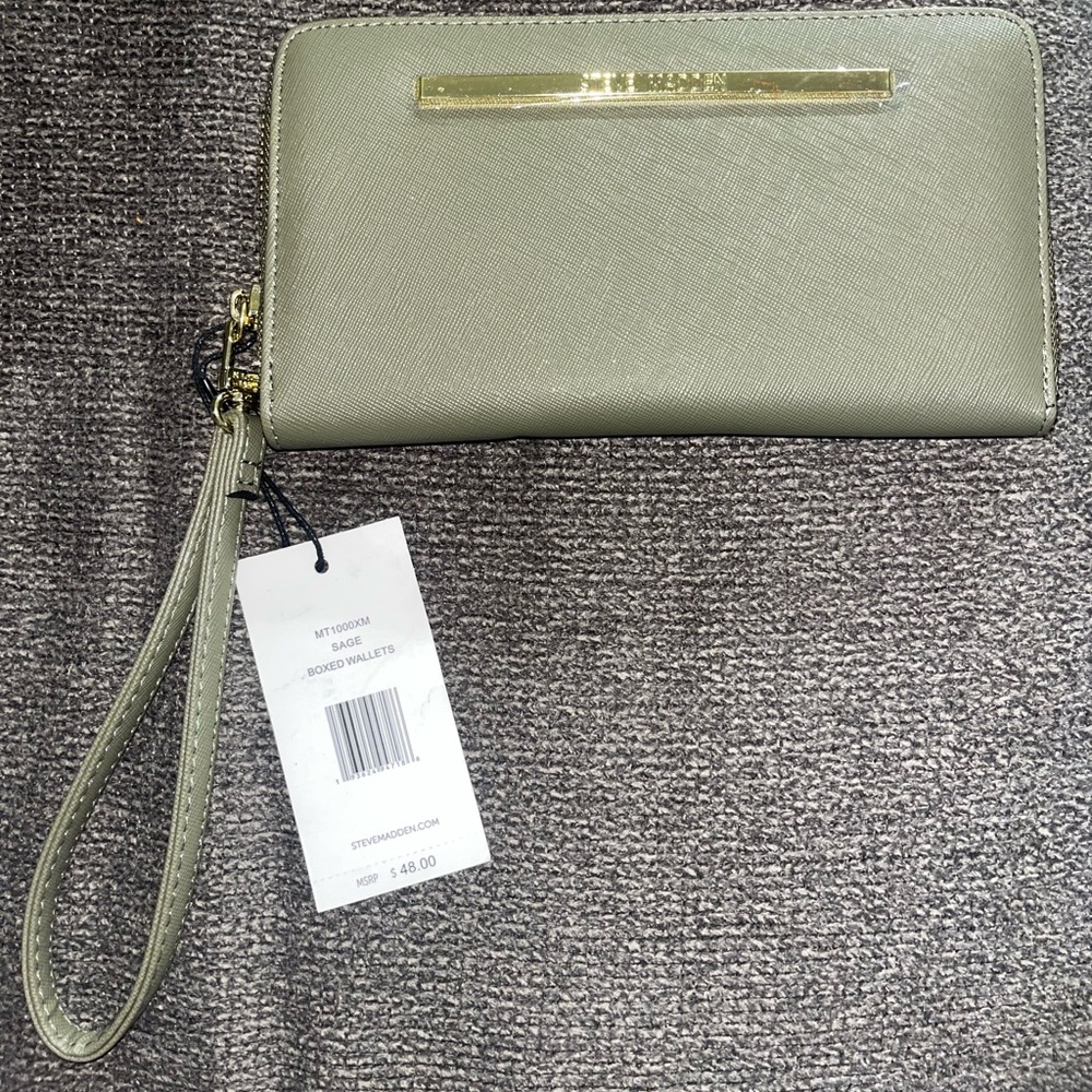 Steve Madden Moss/Olive Green Wristlet Wallet BRAND NEW
